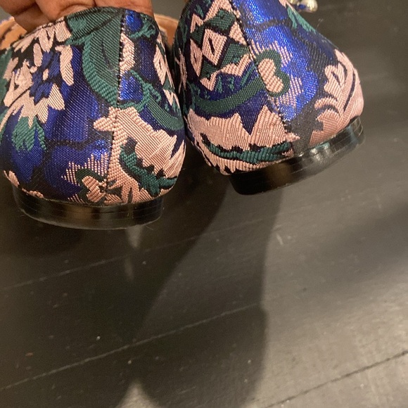J crew Blue Floral Embellished Flats pristine condition 9.5 - Picture 3 of 7
